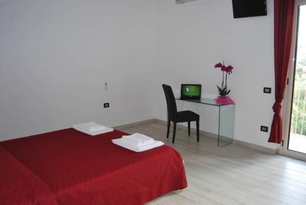 Le Mulinare - Bed & Breakfast Drapia Buitenkant foto